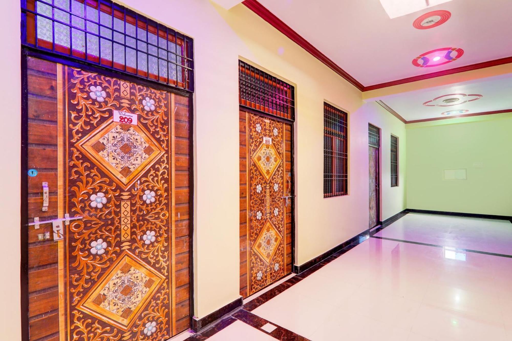 Hotel O Mandakini Galaxy Hotel Kanpur Exterior photo
